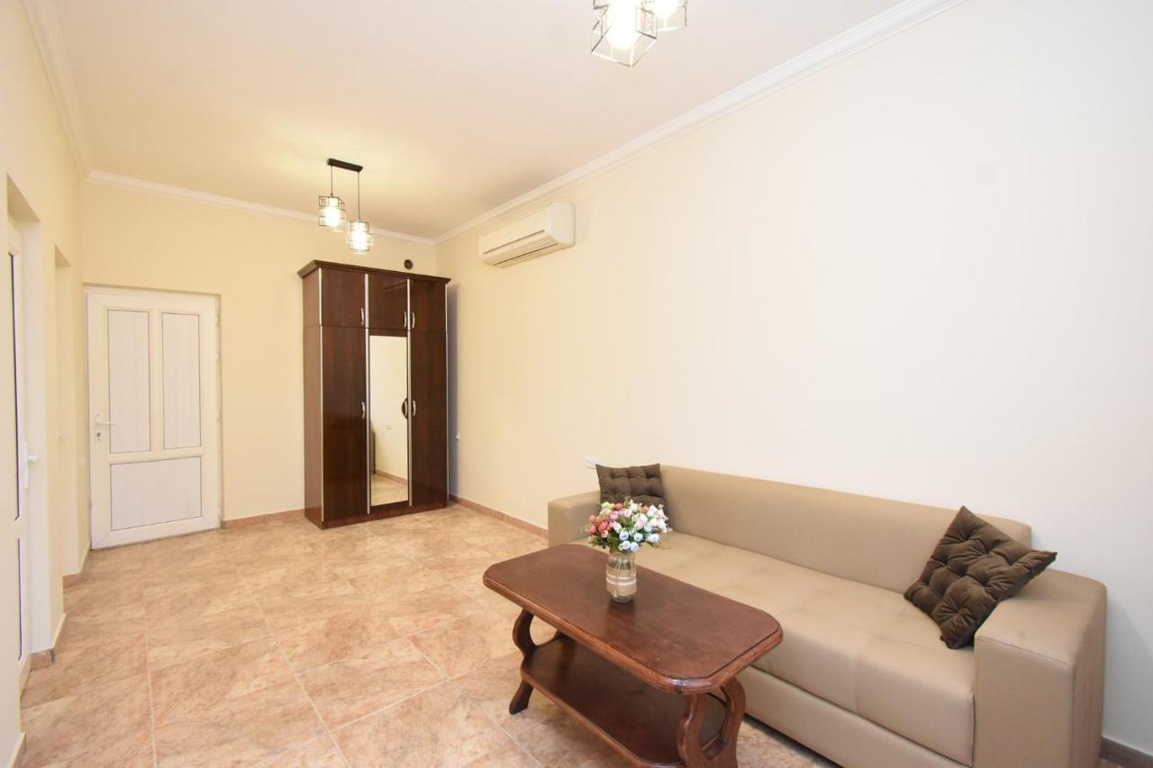 Forest Hills Erevan Exterior foto