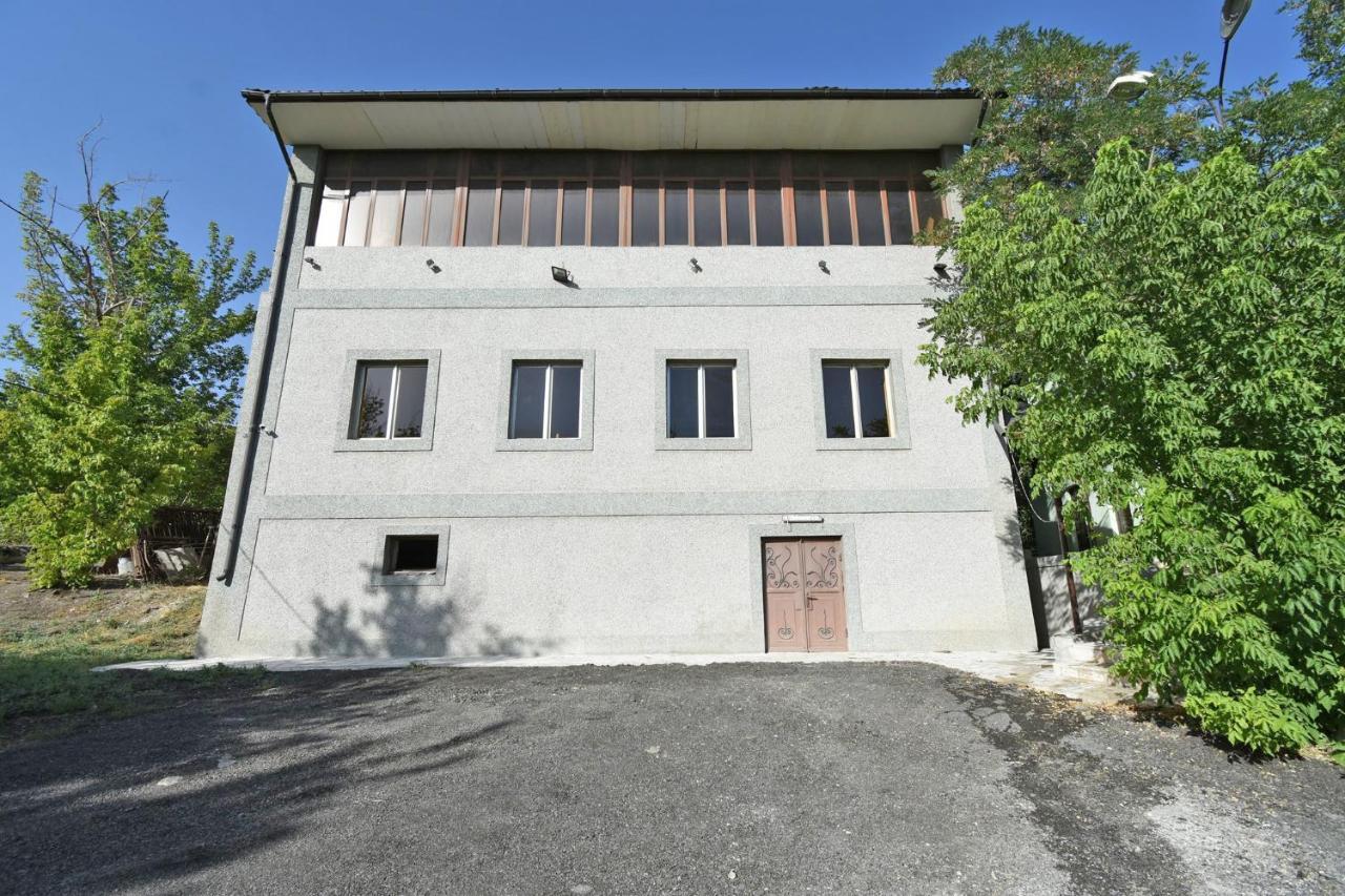 Forest Hills Erevan Exterior foto