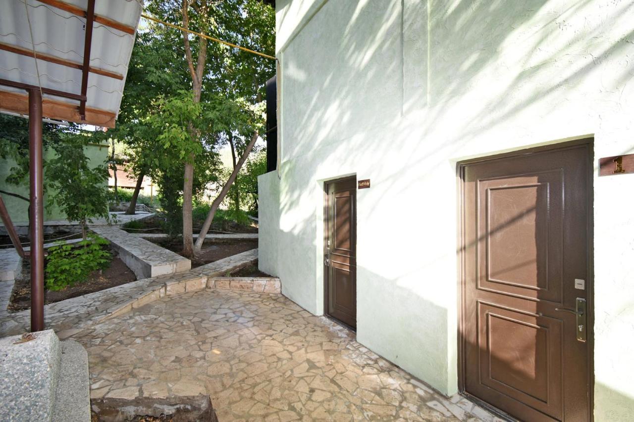 Forest Hills Erevan Exterior foto